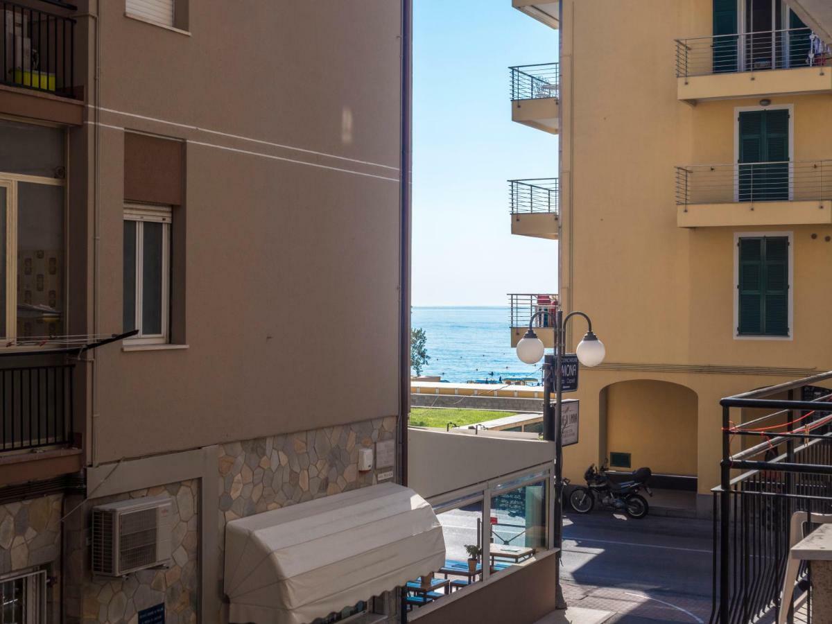 Hotel Continental Pietra Ligure Dış mekan fotoğraf